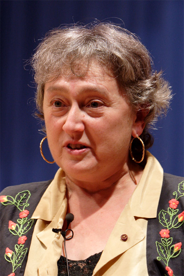 Lynn Margulis, per Javier Pedreira CC BY-SA 2.5 via Wikimedia Commons