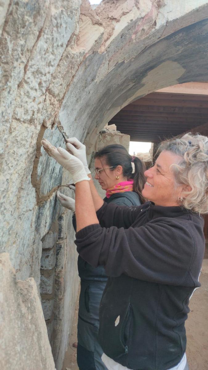 Una feina sense descans Una feina sense descans