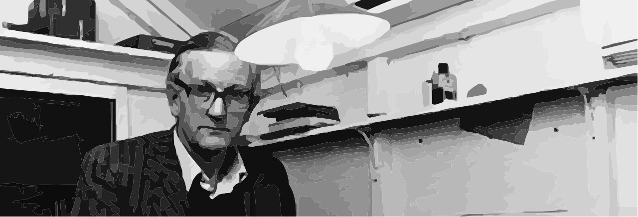 5. Tom Sharpe. Vida (1962-2013)