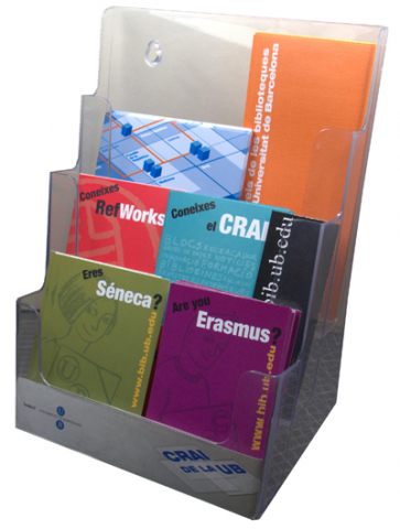 Imatge expositor per a materials CRAI UB (2010)