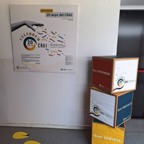 L'exposició "20 anys del CRAI" al CRAI Biblioteca de Biologia