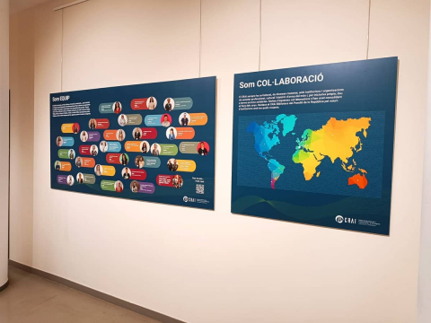 Exposició 20 anys del CRAI UB, al CRAI Biblioteca de Filosofia, Geografia i Història