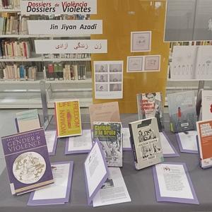 Mostra bibliogràfica amb motiu del #25N al CRAI Biblioteca de Filosofia, Geografia i Història