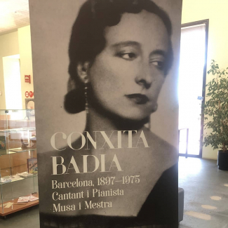 Nova exposició al CRAI Biblioteca del Campus Mundet: “Conxita Badia, cantant i pianista, musa i mestra”