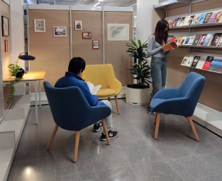 Nou espai de desconnexió al CRAI Biblioteca de Ciències de la Terra