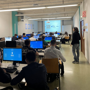 Formació per a estudiants de TFG al CRAI Biblioteca d'Economia i Empresa i Jornada de Portes Obertes