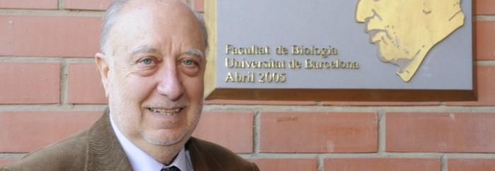 Juan Carlos Castilla a la Facultat de Biologia. © J. M. Rué, Universitat de Barcelona