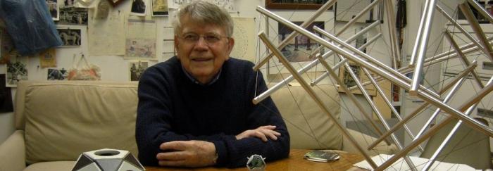 Kenneth Snelson al seu estudi a Manhattan, Tardor 2011